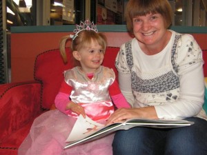 Princess Beatrix enjoyed Storytime with her mum Tabitha