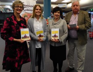 Cabonne Cr Janelle Culverson, guest speaker Hayley Nicholls, Central West Libraries Manager Jan Richards, Orange Cr Ron Gander. 